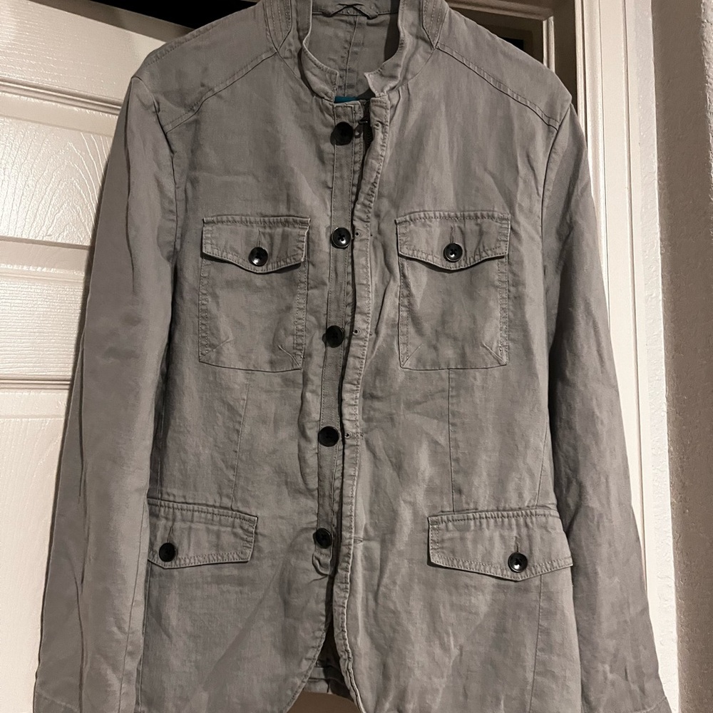 Keneth Cole  light grey cardigan.